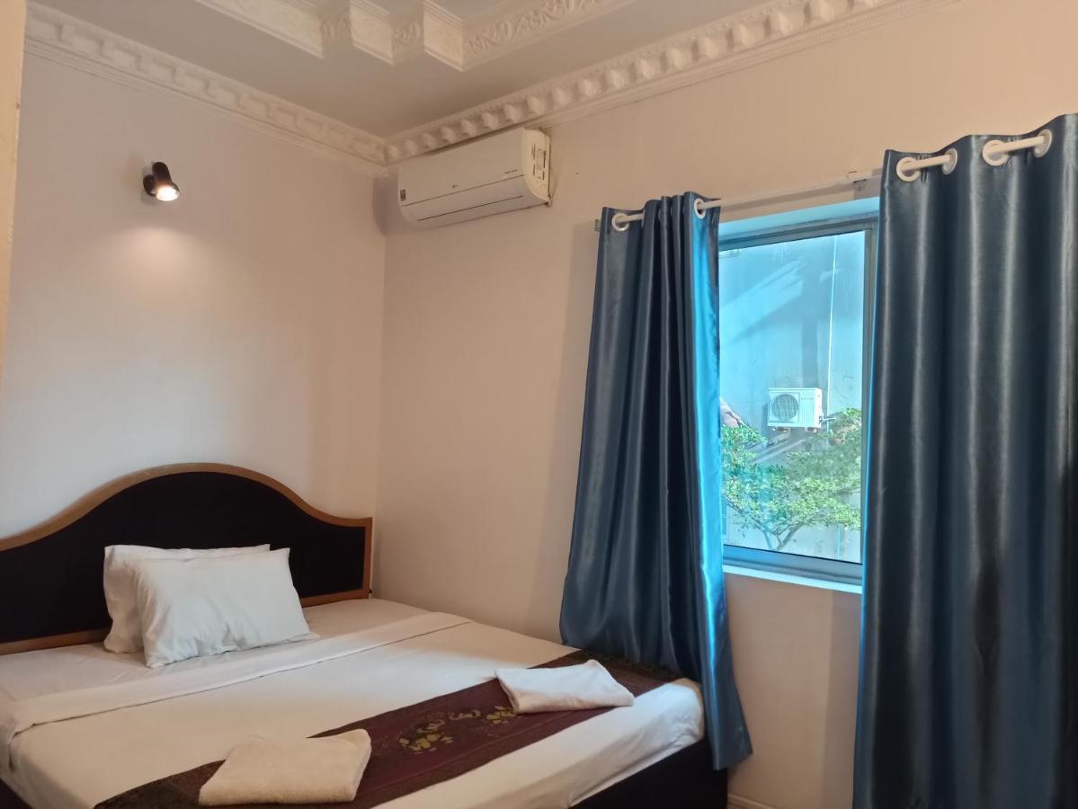 Pama Hotel Kampong Chhnang Exterior photo